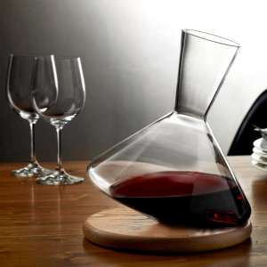 NUDE_ Balance Wine Decanter with plate